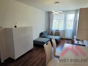 Pronájem bytu 2+kk, Praha - Kobylisy, Kaňkovského, 44 m2