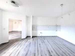Prodej bytu 3+1, Horoměřice, J. K. Tyla, 95 m2