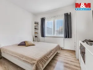 Prodej rodinného domu, Bavoryně, 74 m2