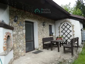 Prodej rodinného domu, Svratka, Libušina, 200 m2