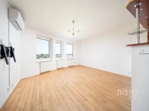 Prodej bytu 3+kk, Třeboň, U Francouzů, 78 m2