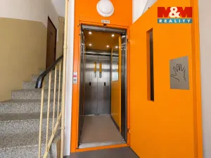Pronájem bytu 1+1, Klatovy - Klatovy III, Zahradní, 40 m2