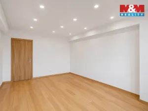 Prodej bytu 2+1, Kolín - Kolín III, Žižkova, 62 m2