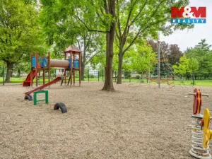 Prodej bytu 2+1, Čelákovice, J. Zeyera, 50 m2