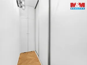 Prodej bytu 2+1, Praha - Žižkov, Jeseniova, 74 m2