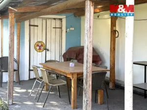 Prodej atypického bytu, Měšice, U školky, 118 m2