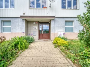 Pronájem bytu 2+1, Klášterec nad Ohří - Miřetice u Klášterce nad Ohří, Jana Ámose Komenského, 60 m2