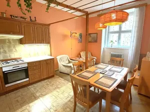 Prodej bytu 3+kk, Praha - Holešovice, Šternberkova, 100 m2