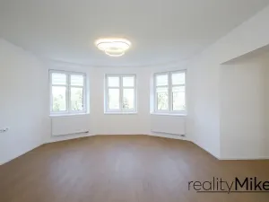 Pronájem bytu 3+1, Liberec, Šafaříkova, 87 m2