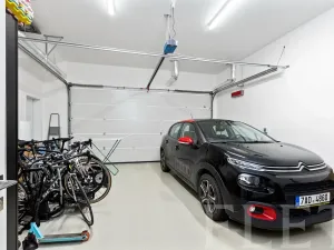 Pronájem rodinného domu, Praha - Jinonice, Nyklíčkova, 217 m2