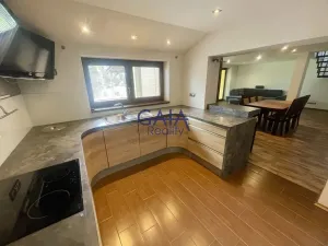 Pronájem rodinného domu, Vlkoš, 200 m2