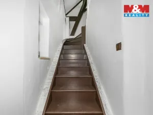 Prodej rodinného domu, Holýšov, náměstí 5. května, 230 m2
