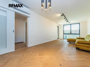 Pronájem bytu 2+kk, Praha - Břevnov, Radimova, 59 m2