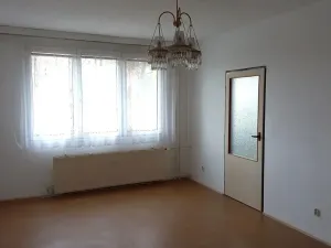 Prodej bytu 3+1, Třešť, 76 m2
