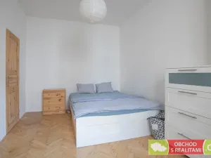 Prodej bytu 2+kk, Praha - Holešovice, U Uranie, 40 m2