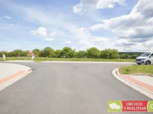 Prodej pozemku, Stolany, 1366 m2