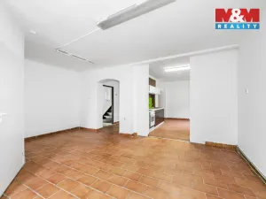 Prodej činžovního domu, Holýšov, náměstí 5. května, 230 m2