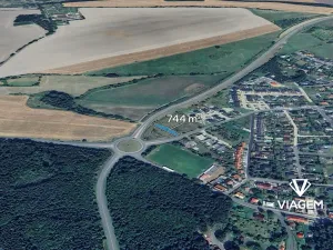 Prodej podílu pole, Lány, 372 m2