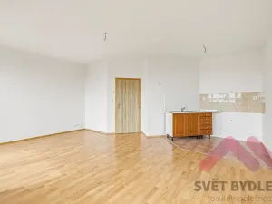 Prodej bytu 1+kk, Praha - Letňany, Ivančická, 34 m2