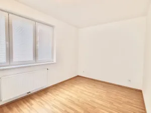 Pronájem bytu 2+kk, Praha - Nusle, Kloboučnická, 50 m2