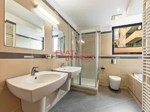 Pronájem bytu 3+kk, Praha - Holešovice, V přístavu, 99 m2