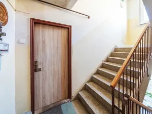 Prodej bytu 3+1, Tmaň, Sídliště, 55 m2