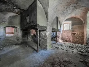 Prodej komerční nemovitosti, Vršovice, 5100 m2