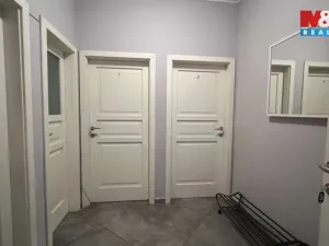 Pronájem ubytování, Veselí nad Lužnicí - Veselí nad Lužnicí I, náměstí T. G. Masaryka, 170 m2