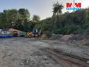 Pronájem komerčního pozemku, Kladno, Oldřichova, 804 m2
