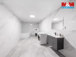 Prodej obchodního prostoru, Benešov nad Ploučnicí, náměstí Míru, 900 m2
