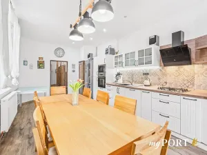 Pronájem bytu 3+1, Plzeň, Hálkova, 132 m2