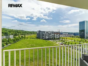 Prodej bytu 2+kk, Praha - Vysočany, Strnadových, 50 m2
