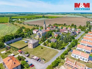 Prodej pozemku pro bydlení, Dvory - Veleliby, 618 m2