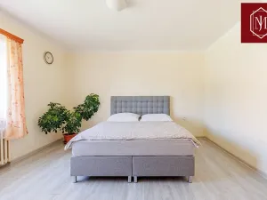 Prodej rodinného domu, Strmilov, 200 m2