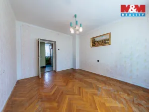 Prodej bytu 2+1, Mariánské Lázně - Úšovice, Kubelíkova, 70 m2