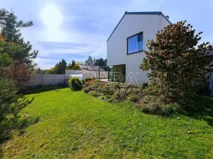 Prodej rodinného domu, Velké Popovice, U Školky, 190 m2