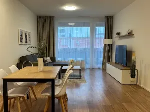 Pronájem bytu 3+kk, Praha - Karlín, Pernerova, 86 m2