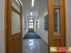 Pronájem kanceláře, Říčany, 17. listopadu, 61 m2