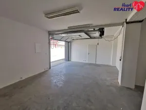 Pronájem skladu, Opava, Podvihovská, 61 m2