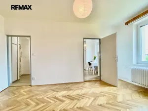 Pronájem bytu 2+1, Pardubice, Družstevní, 51 m2