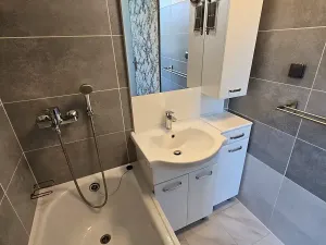 Prodej bytu 3+1, Praha - Kamýk, Snopkova, 66 m2