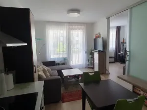 Pronájem bytu 2+kk, Praha - Střížkov, Makedonská, 53 m2