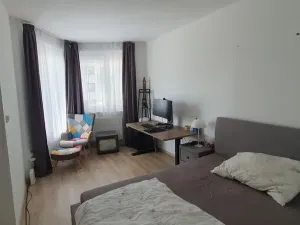 Pronájem bytu 2+kk, Praha - Střížkov, Makedonská, 53 m2