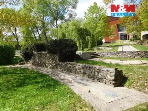 Prodej restaurace, Okrouhlo, 1076 m2