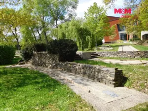 Prodej restaurace, Okrouhlo, 1076 m2