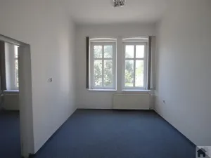 Prodej obchodního prostoru, Liberec, Londýnská, 1453 m2