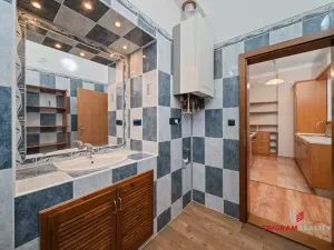 Pronájem bytu 2+kk, Hradec Králové, Mánesova, 50 m2
