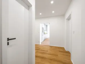 Prodej bytu 4+kk, Praha - Troja, Velká skála, 111 m2
