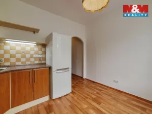 Pronájem bytu 1+1, Cheb, Šeříková, 40 m2