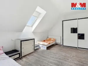 Prodej rodinného domu, Kněžmost - Koprník, 250 m2